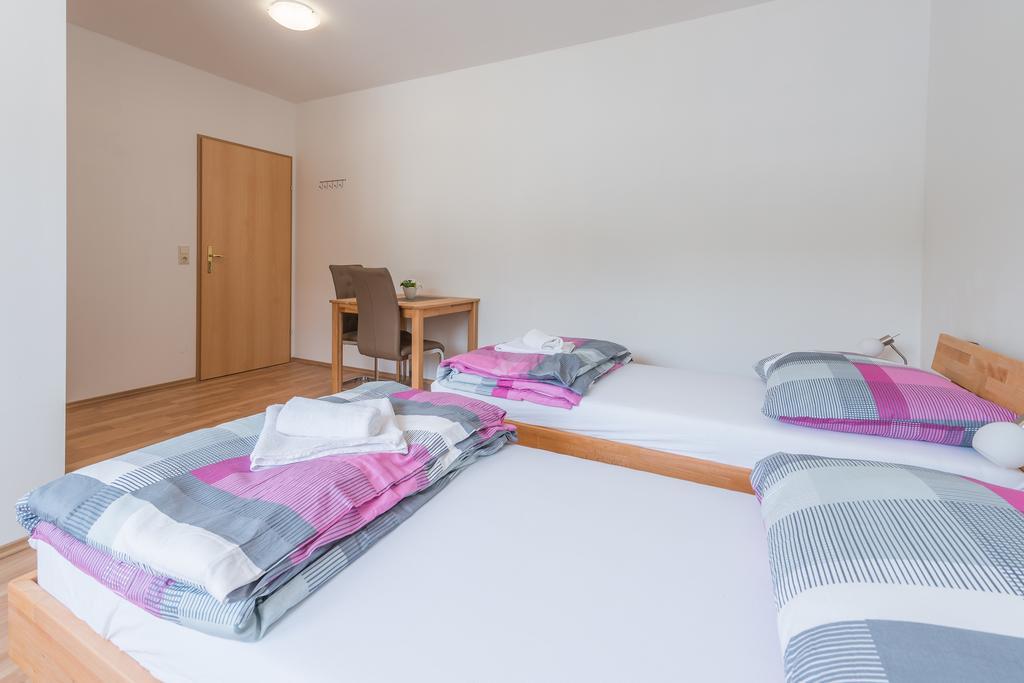 Roccos Raum Hotel Kapfenberg Luaran gambar